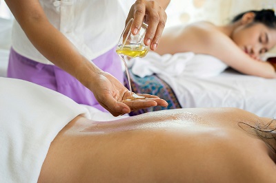 Les samedis du bien-être : confection d'une huile de massage